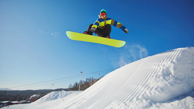 Snowboarder im Schnee