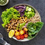 Veganer Quinoa Power Salat